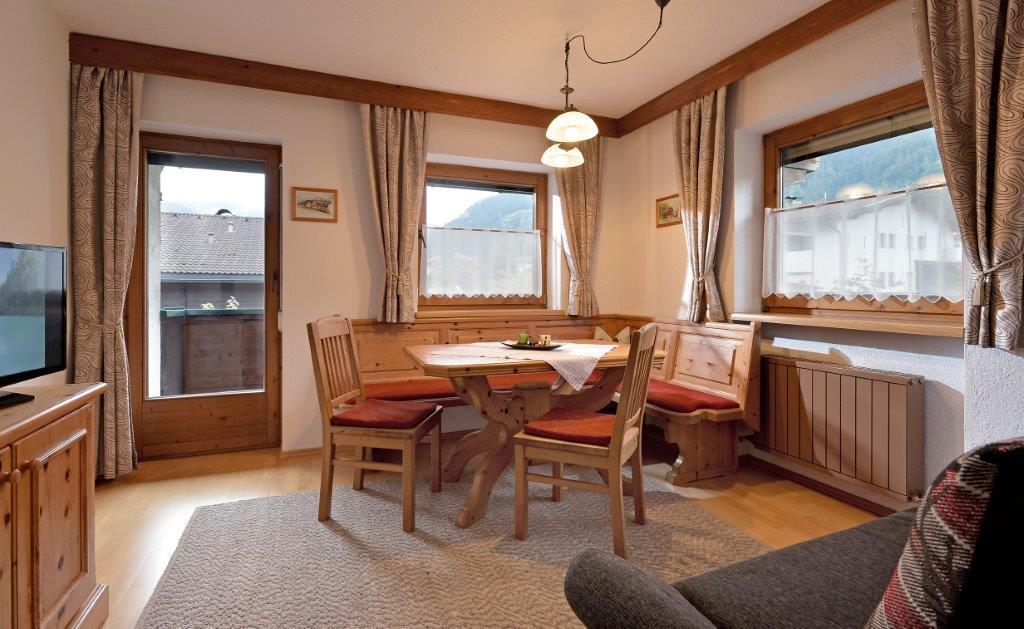 Apartment Alpin Aschau Im Zillertal Oda fotoğraf